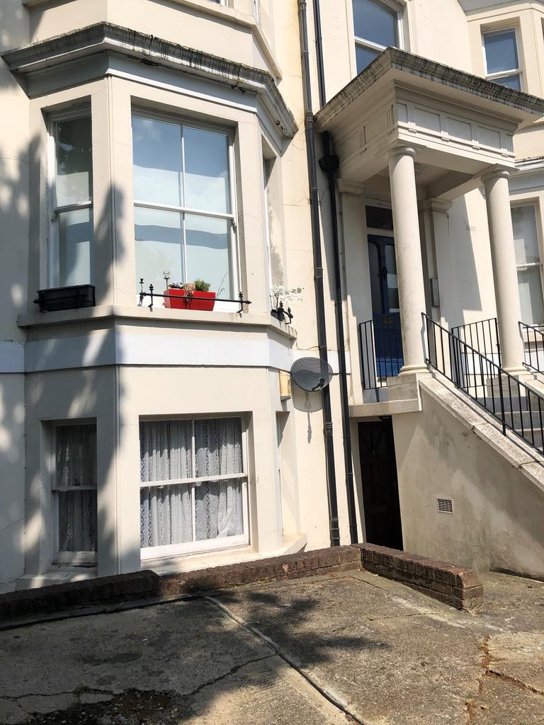 Hamlet Road, London, SE19 1 bed apartment £1,275 pcm (£294 pw)