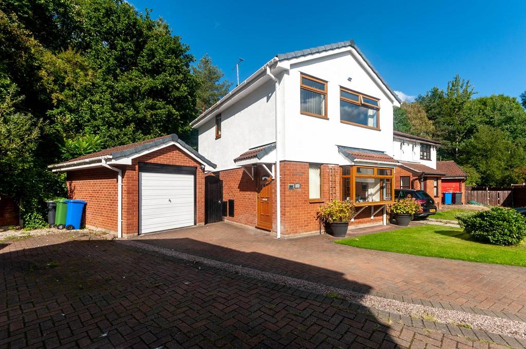 Bramshill Close, Birchwood, Warrington, WA3 3 bed detached house for