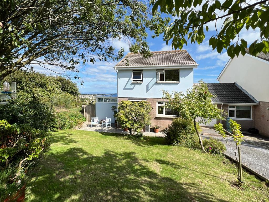Deep Dene Close, Brixham 4 bed detached house for sale £495,000