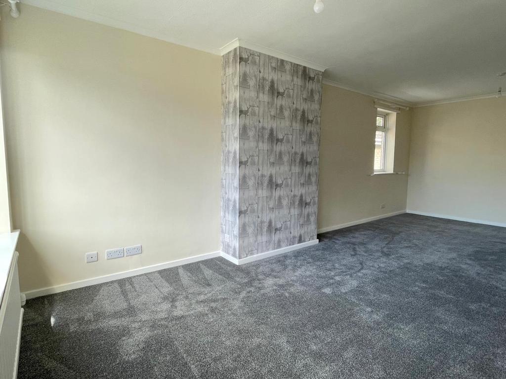 Costa Way, Pickering 3 bed house £695 pcm (£160 pw)