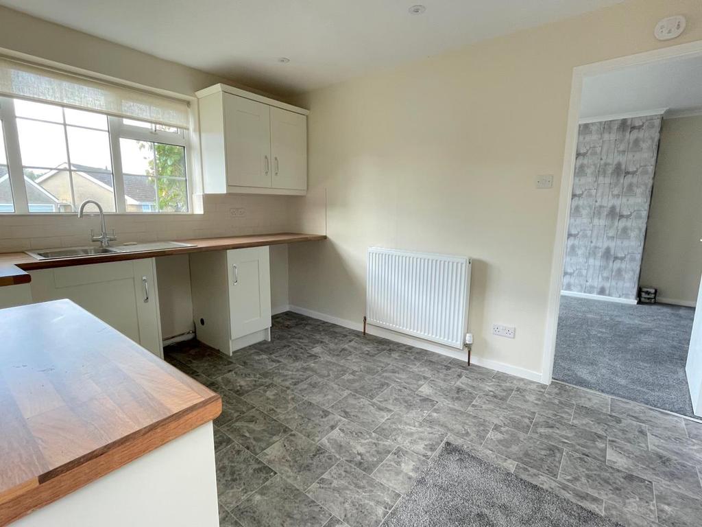 Costa Way, Pickering 3 bed house £695 pcm (£160 pw)