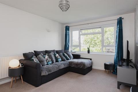 231a London Road, Ewell, Epsom, KT17 2BU