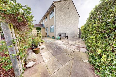 45 Croft Road, Portland, DT5 2HH