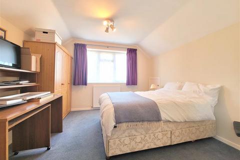 18 Walter Road, Wokingham, RG41 3JA