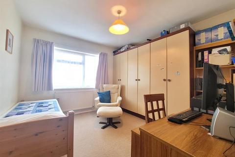 18 Walter Road, Wokingham, RG41 3JA