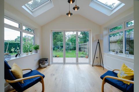 4 bedroom house for sale - Badgers Green, Crossgates, Llandrindod Wells