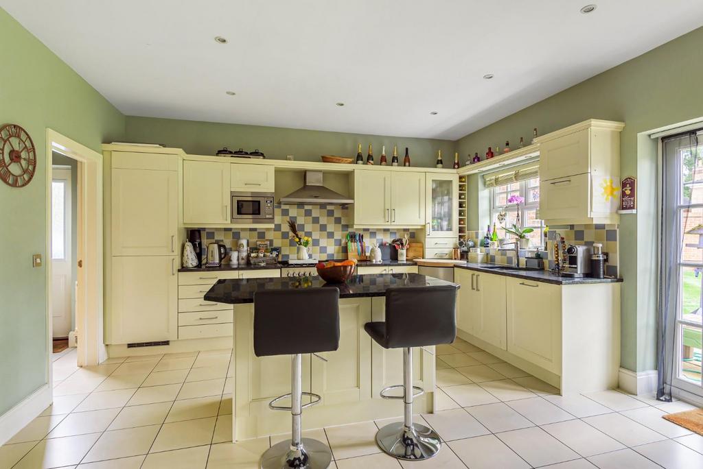Kitchen/Breakfast Room