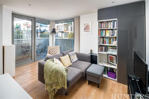 1 bedroom flat to rent - Waterside Way, London, N17