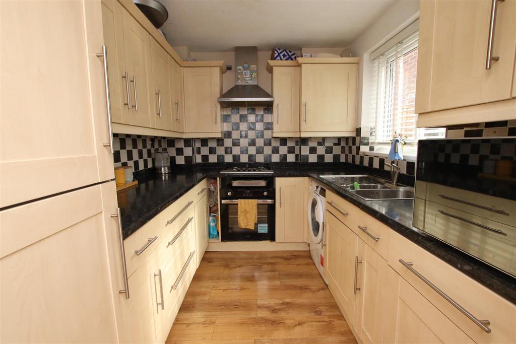 Kitchen.JPG