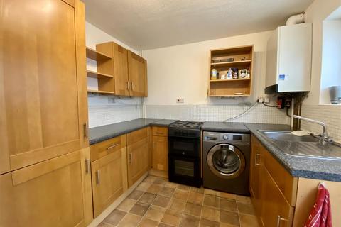 12 Willingdon, Ashford, TN23 5YF