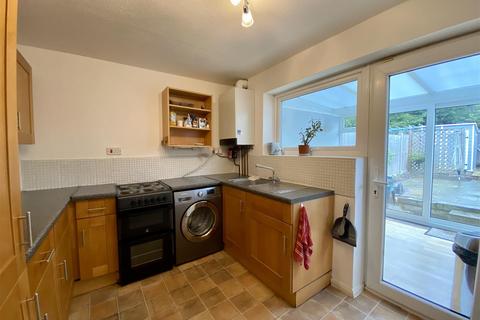 12 Willingdon, Ashford, TN23 5YF