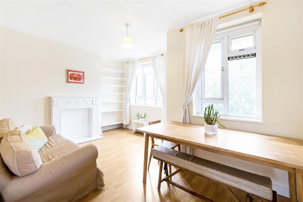 Sewardstone Road, Victoria Park, E2 2 bed apartment £425,000