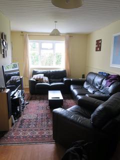 5 bedroom house to rent - Titup Hall Drive
