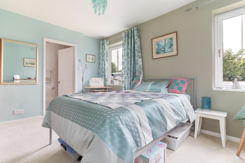 Master Bedroom.jpg