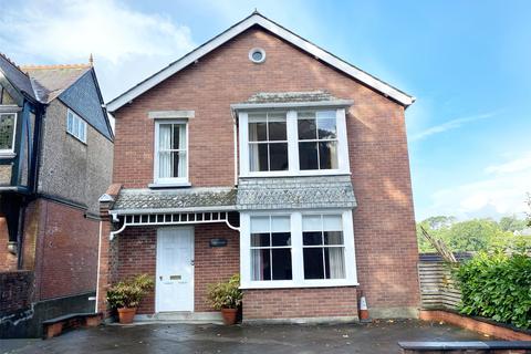 3 bedroom detached house for sale - Dunheved Road, Launceston, Cornwall, PL15