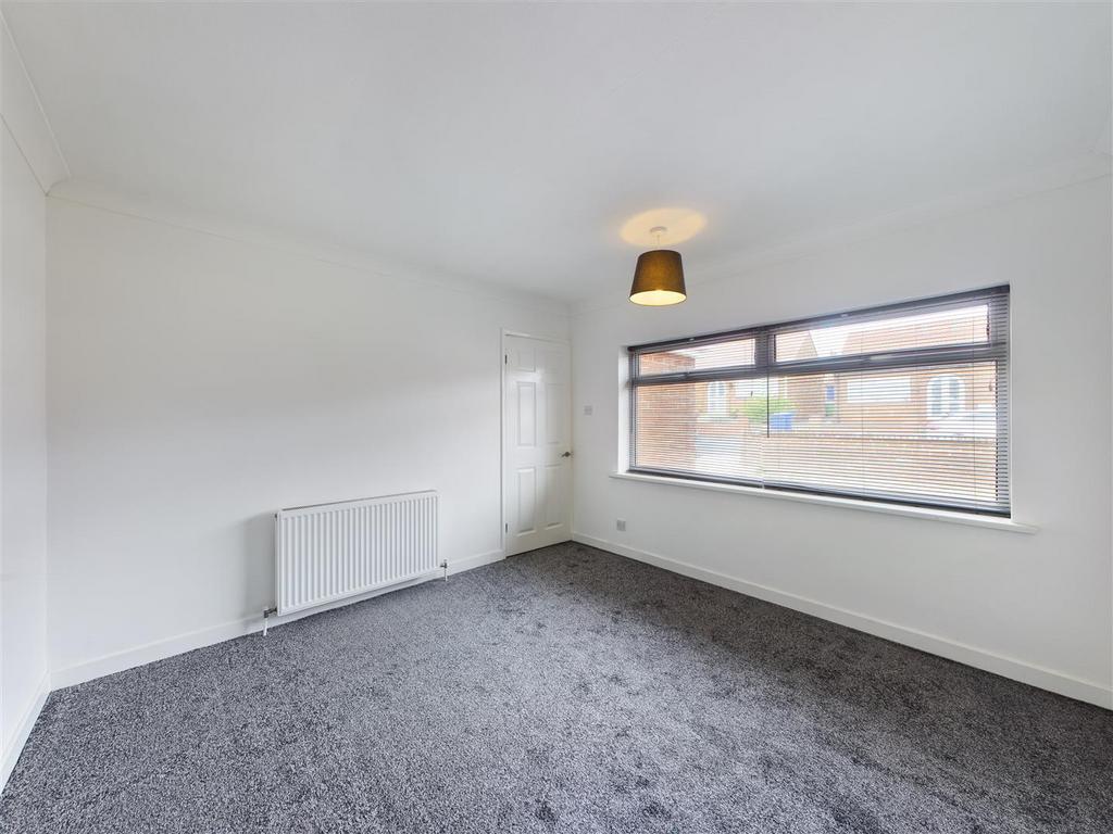 Bedroom: