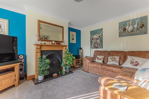 6 Meadowfield Close, Swinton, Malton, YO17 6RA