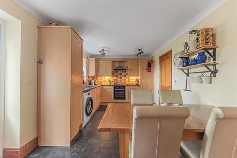 6 Meadowfield Close, Swinton, Malton, YO17 6RA