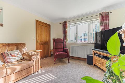 6 Meadowfield Close, Swinton, Malton, YO17 6RA