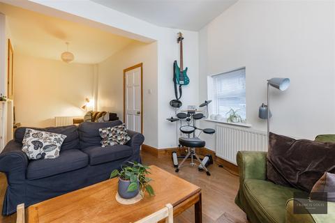 3 bedroom end of terrace house for sale - Roberts Road, Exeter
