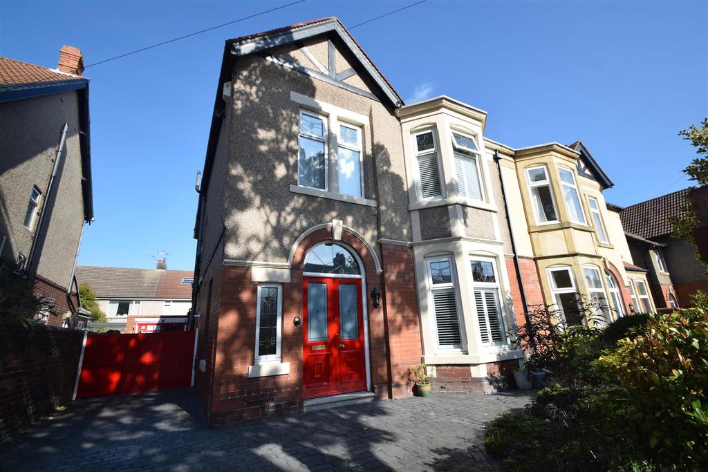 Ashfield Grove, Whitley Bay 4 bed semidetached house £635,000