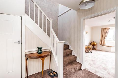 162a Baslow Road, Sheffield, S17 4DR