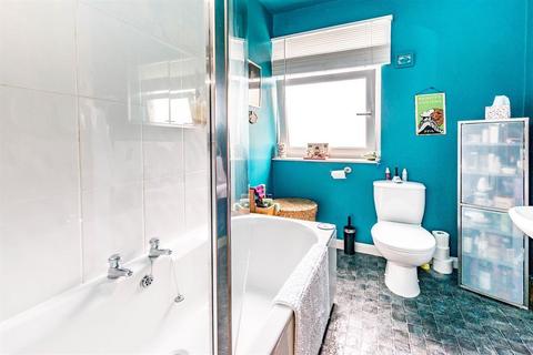 145 Alexandra Road, Sheffield, S2 3EH