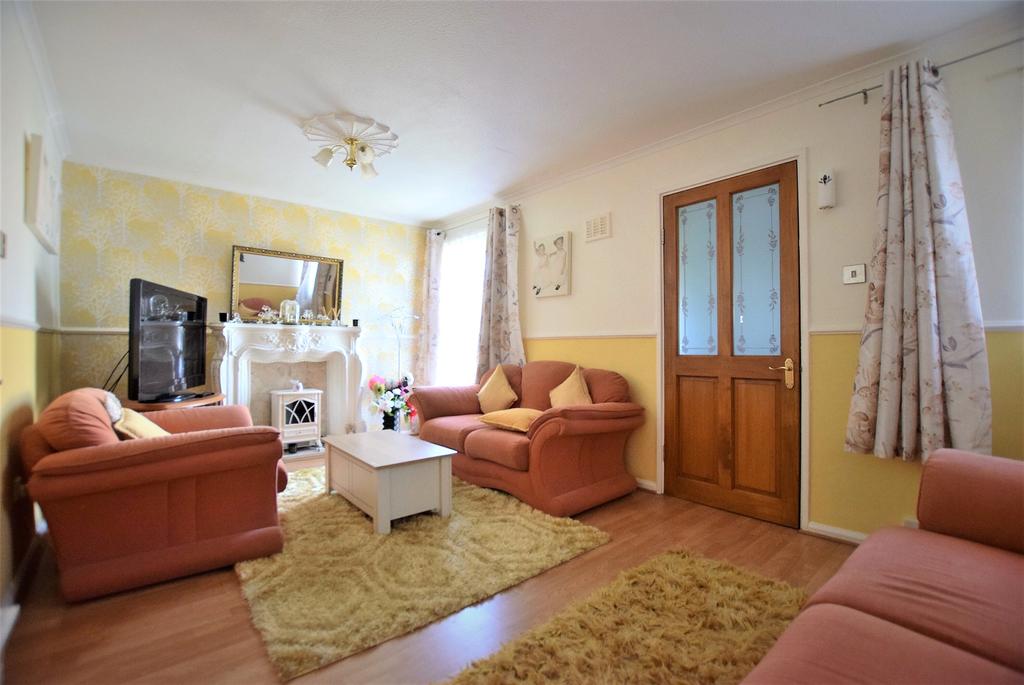 Byron Walk, Sunderland Road, Gateshead, NE8 3 bed terraced house £67,500