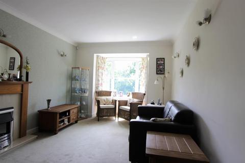 2 bedroom flat for sale - Allen Gardens, Allen Road, Ecclesfield, Sheffield, S35 9TT