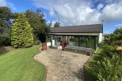 4 bedroom property with land for sale - Mydroilyn, Nr Aberaeron