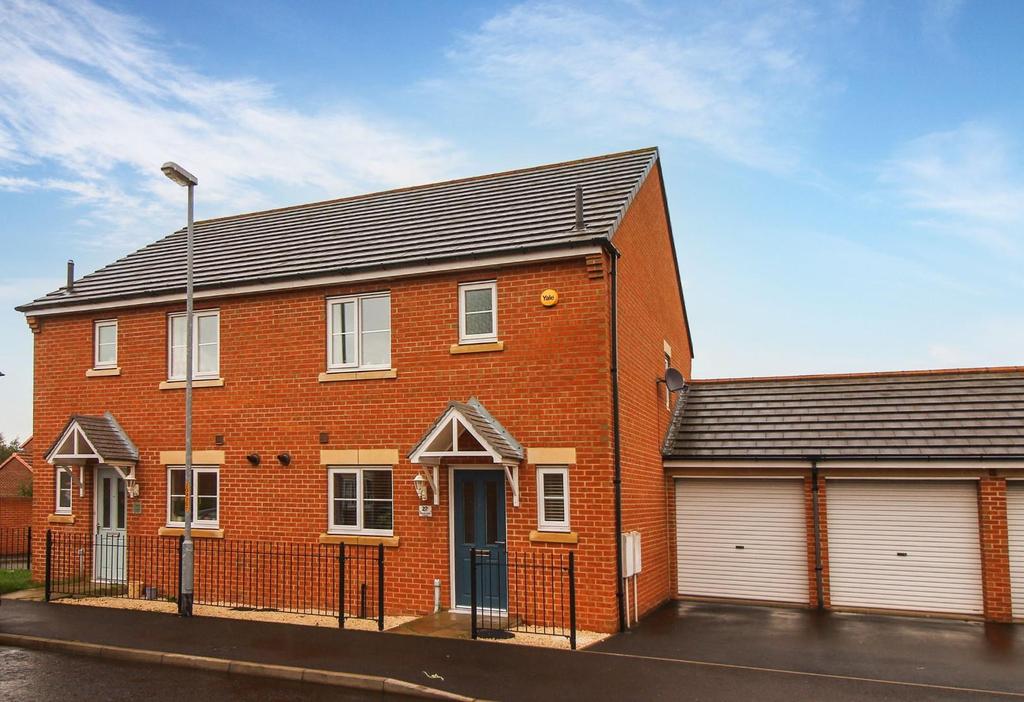 Roxburgh Close, Seaton Deleval 3 bed semidetached house £200,000
