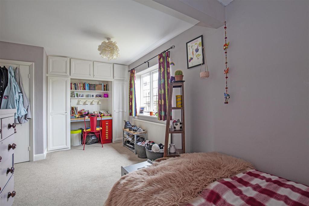 Bedroom 3-3.jpg
