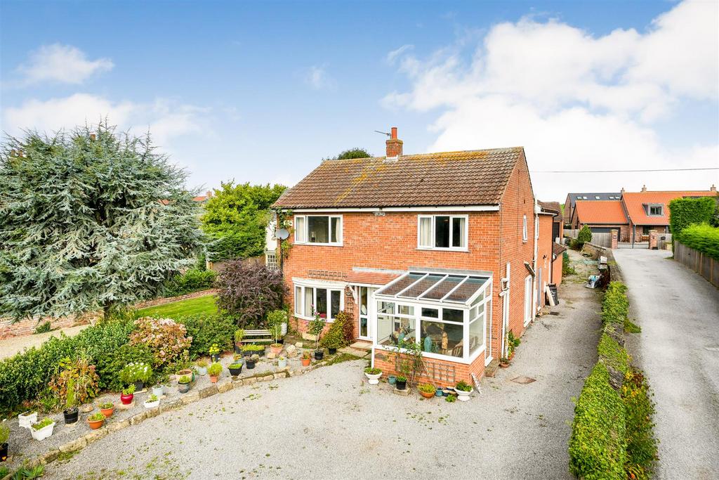 Langthorpe, Boroughbridge... 4 bed detached house £684,950
