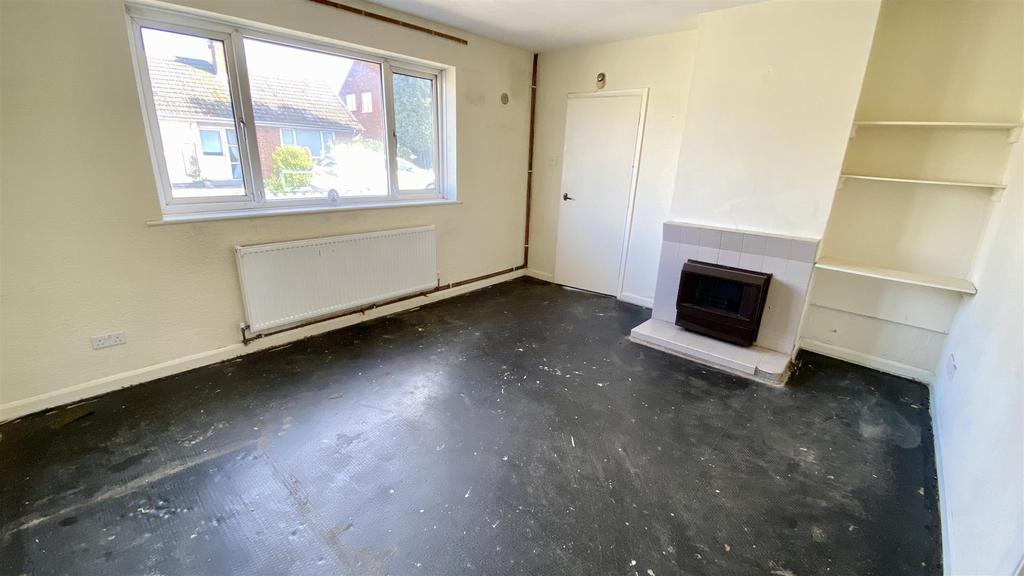 St. Martins, Stapleton, Leicester 2 bed semidetached bungalow £170,000