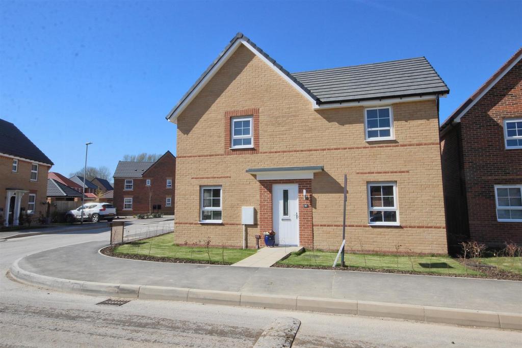 Voase Way, Beverley 4 bed detached house for sale £387,500
