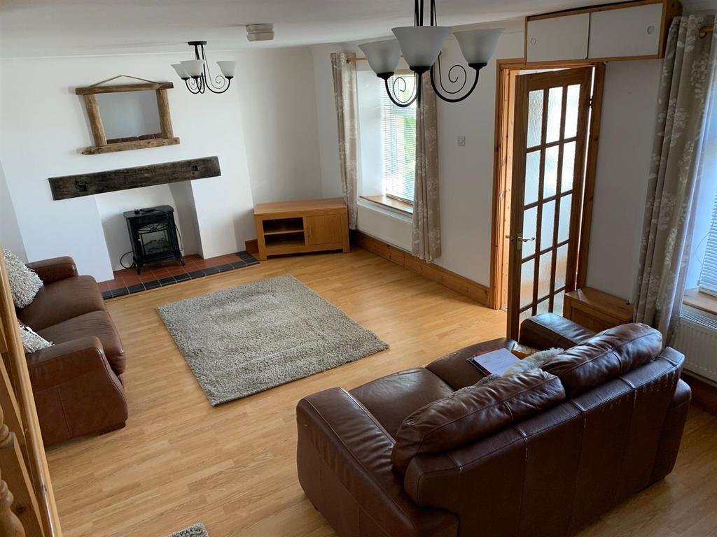 Seaview Terrace, Burry Port 3 bed terraced house £240,000