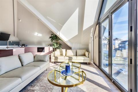 undefined, Penthouse, De Courcey House, Flavel Street, Dartmouth