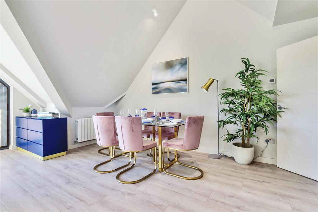 Dining Area.jpg