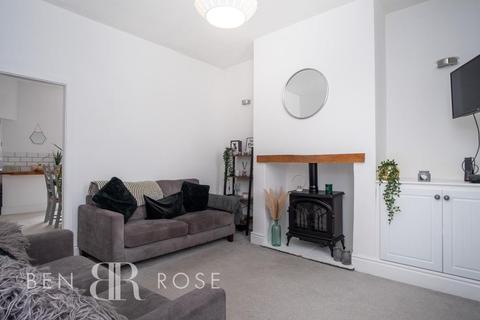 132 Station Road, Bamber Bridge, Preston, PR5 6TN