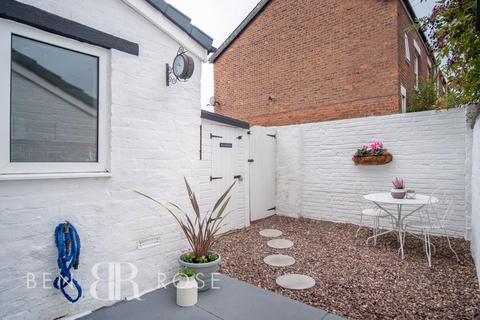 132 Station Road, Bamber Bridge, Preston, PR5 6TN