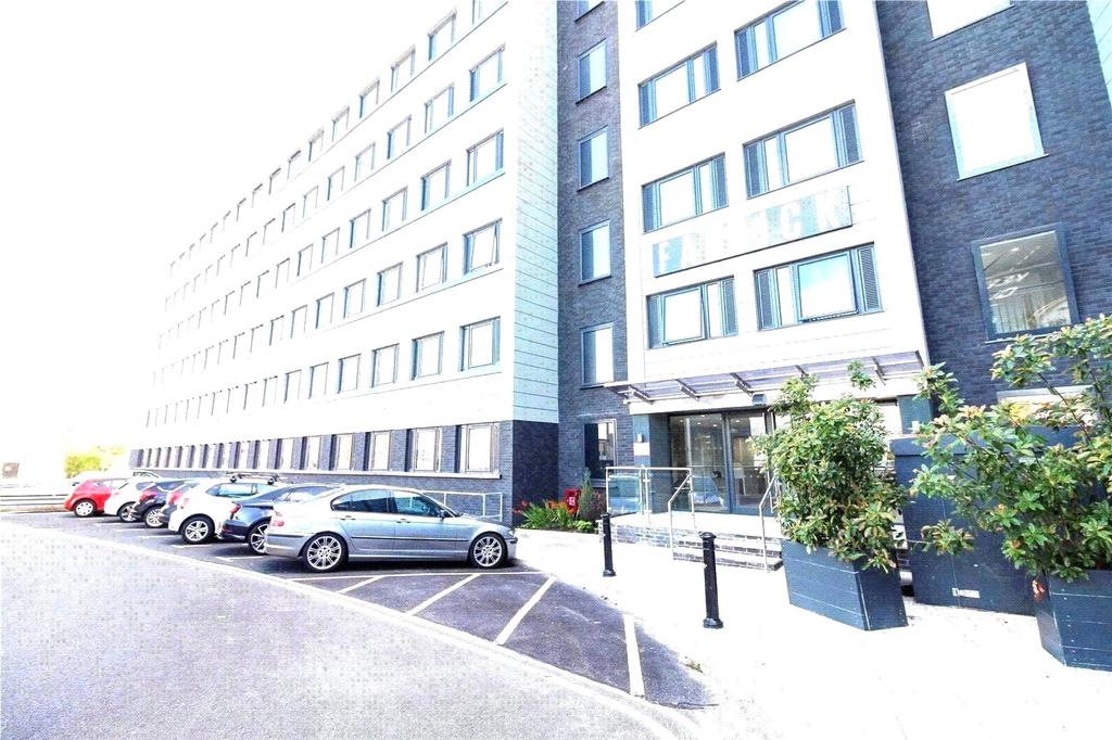 Warren Road, Cheadle Hulme, Cheadle, Greater Manchester, SK8 1 bed flat