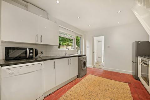 Flat 1, 1 Rattray Road, London, SW2 1AY
