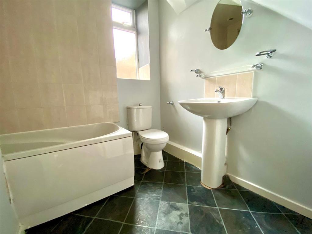 BATH.jpg