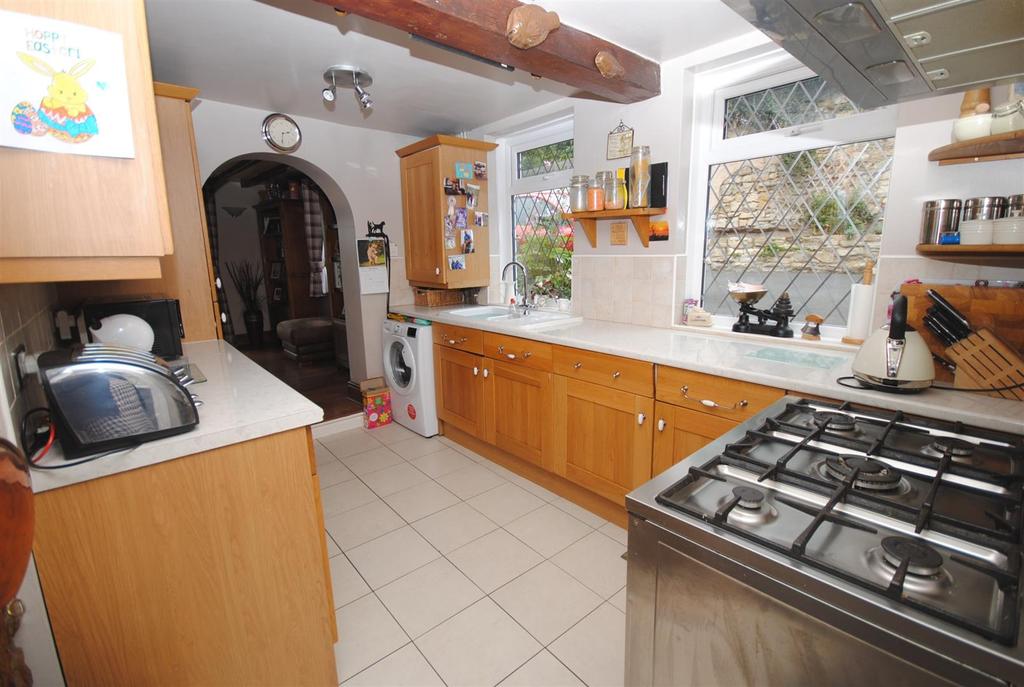 4wellanekitchen.JPG