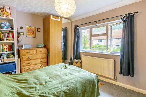6 Arden Close, Beeston, Nottingham, NG9 2FZ