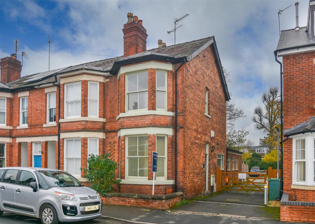 50 St. Judes Road West, Wolverhampton 2 bed semidetached house £795
