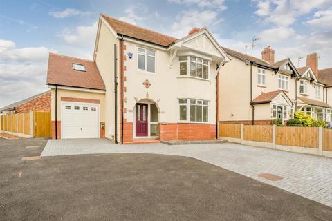 29 Wolverhampton Road, Kingswinford, DY6 7HY