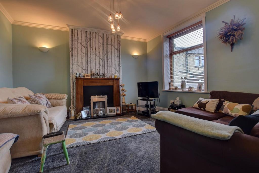 Lambeth Street, Colne 2 bed terraced house £139,950