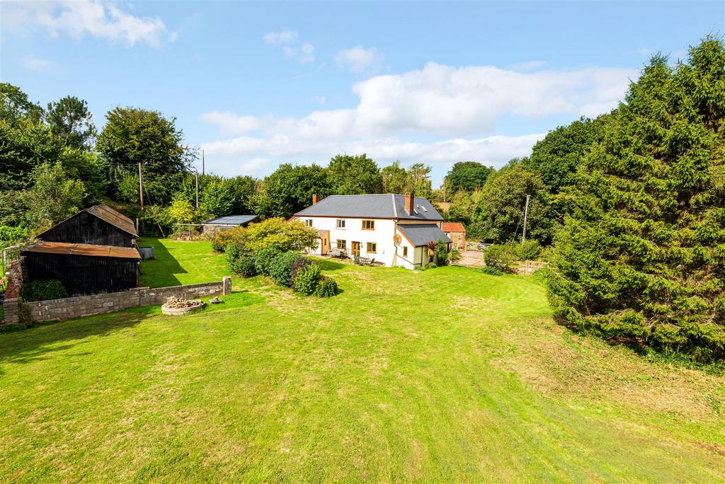 Venn Ottery, Ottery St. Mary 4 bed detached house £800,000