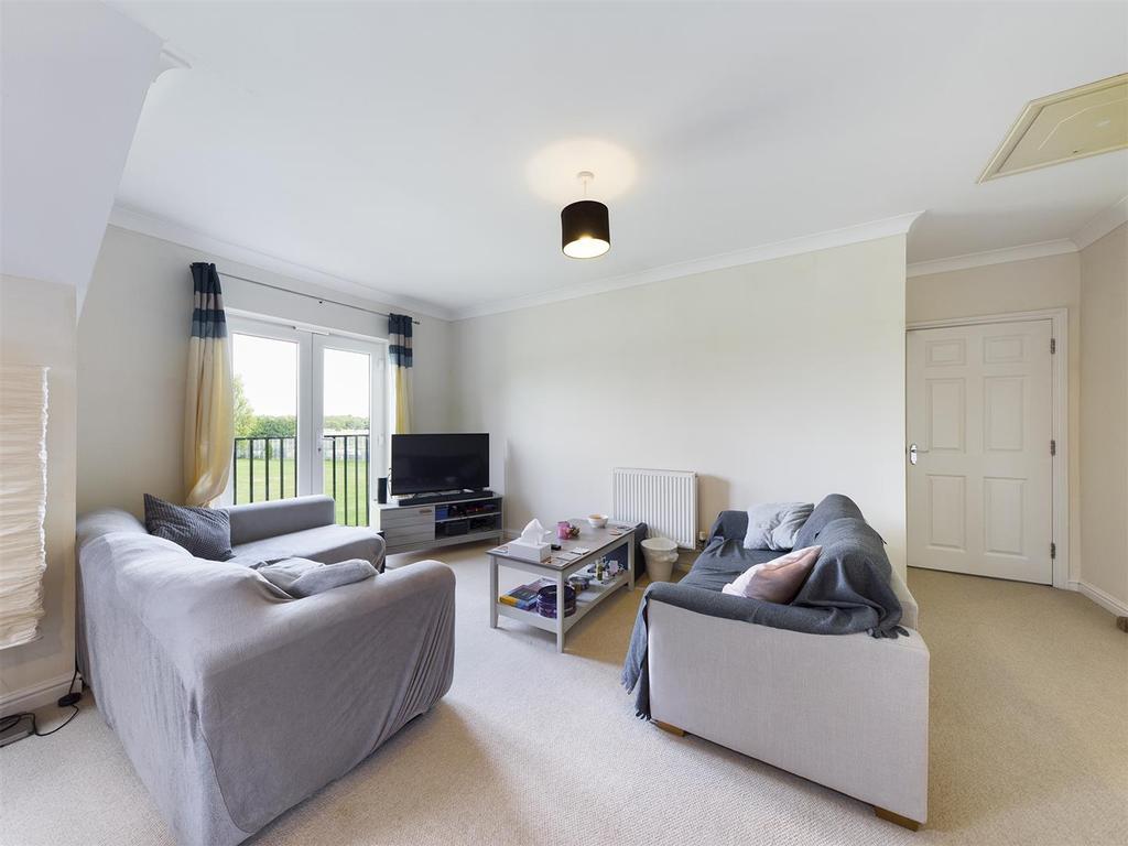 Darlington Road, Basingstoke 2 bed apartment £285,000